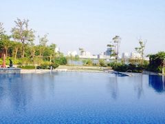 iphone_upload_pic-上海滴水湖皇冠假日酒店