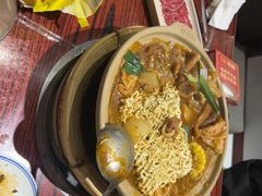 -沙胆彪炭炉牛杂煲(上海日月光广场店)