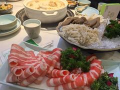 -益氣煲·筒骨砂锅火锅(安吉直营店)