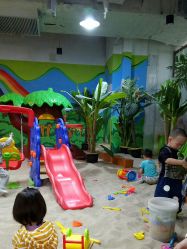 -利奥梦幻主题乐园(爱琴海购物公园店)