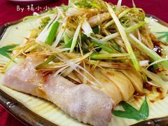 隆都驰名白切鸡-隆都四季香饭店(碧海路店)