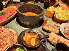 -芸山季·云南野生菌火锅(人民广场来福士店)