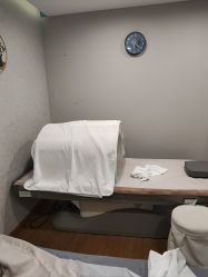 -茜茜美妍堂·华熙生物·甜朵体验中心