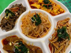 -令氏家外家周秦食府(高新店)