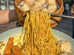 -馋三尺蟹粉小笼(人民广场店)