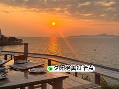 -网红落日悬崖餐厅 The Sky Gallery