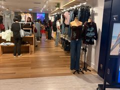 -Hollister(希慎广场店)