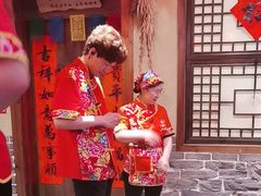-鱼满舱·鲜活海鲜·正宗鲁菜