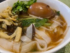 -上海虹桥西郊假日酒店