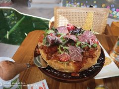 -Dragon Pizza•圆脸龙披萨·牛排餐厅