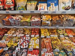 -来伊份(我格广场武宁路店)