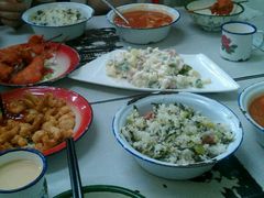 菜饭-做了不起的80后