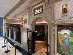 -B&C黄油与面包·THE GARDEN BAKERY概念店(世纪汇店)