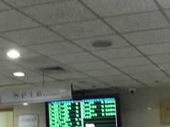 -浙江大学医学院附属口腔医院湖滨（延安）院区