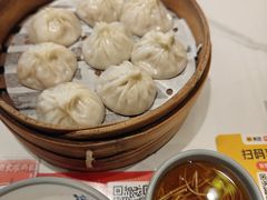 -馋三尺蟹粉小笼(人民广场店)