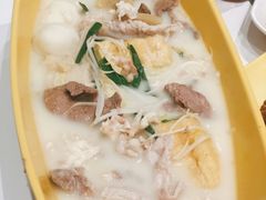-谭仔米线(皇庭广场店)