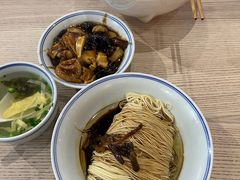 -君东记本帮面馆(天钥桥路店)