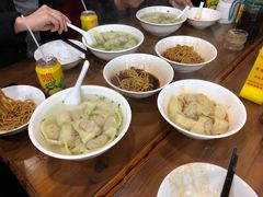 -潘国仙耳光馄饨(黄家阙路店)