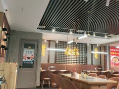大堂-金龙烧烤·牛肉面(西塔店)
