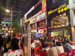 -BHC炸鸡(明洞总店)