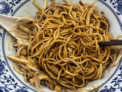 -何太太馄饨面铺(大浒东苑店)