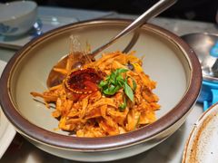 敲糖棒棒鸡-辛香汇·现炒川菜(淮海路百盛店)