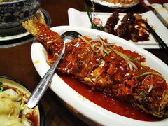 -牛头鱼庄·地道广西菜(鲁班店)