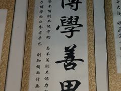-荒岛实景沉浸密室(江汉路1店)