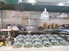 -老新隆牛肉锅贴(新街口店)