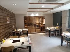 -英子补身汤(海兰路店)