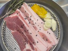 原味厚猪五花-安又胖韩国烤肉(美罗城店)