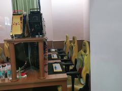 -栈逗电竞馆•电竞酒店(萧山旺角城店)