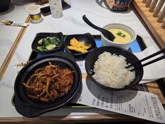 -老娘舅(吴山路店)