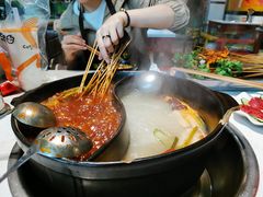 -钢管厂五区小郡肝串串香(奥克斯广场锦城万达店)