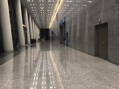 -上海跨国采购会展中心