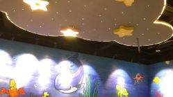 -欢乐悠游婴儿游泳(金碧花园店)