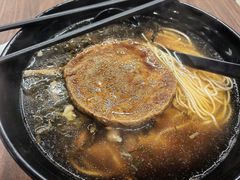 咸菜肉丝面加素鸡-王家沙点心店(南京西路总店)