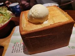 面包诱惑-绿茶餐厅(松江万达店)