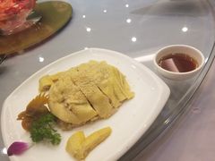 手撕东江盐焗鸡-御花园·粤菜·海鲜火锅(中山公园店)