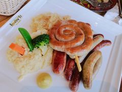 香肠拼盘（大份）-LENBACH兰巴赫西餐啤酒坊(大连东港店)