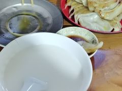 -九区锅贴店