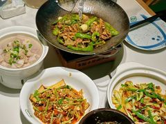 -费大厨辣椒炒肉(高铁吾悦广场店)