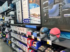 -迪卡侬(西三旗店)