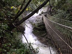 -燕子河大峡谷天坑仙境