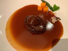 蚝皇八头南非干网鲍-广州柏悦酒店·悦景轩·粤菜餐厅