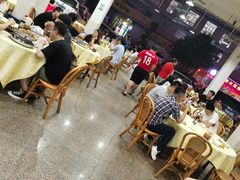 大堂-标记美食新鲜猪杂(兴南大道店)