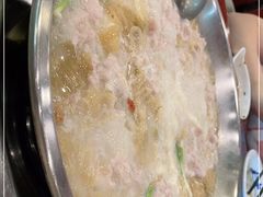 -老来福·非遗酸汤兔(凯旋路店)