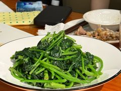 -莲餐厅·湖北菜·潜江小龙虾店(愚园路店)