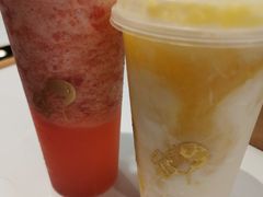 芝芝莓莓-喜茶(上海兴业太古汇店)
