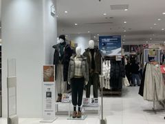 -优衣库(上海金桥国际商业广场店)